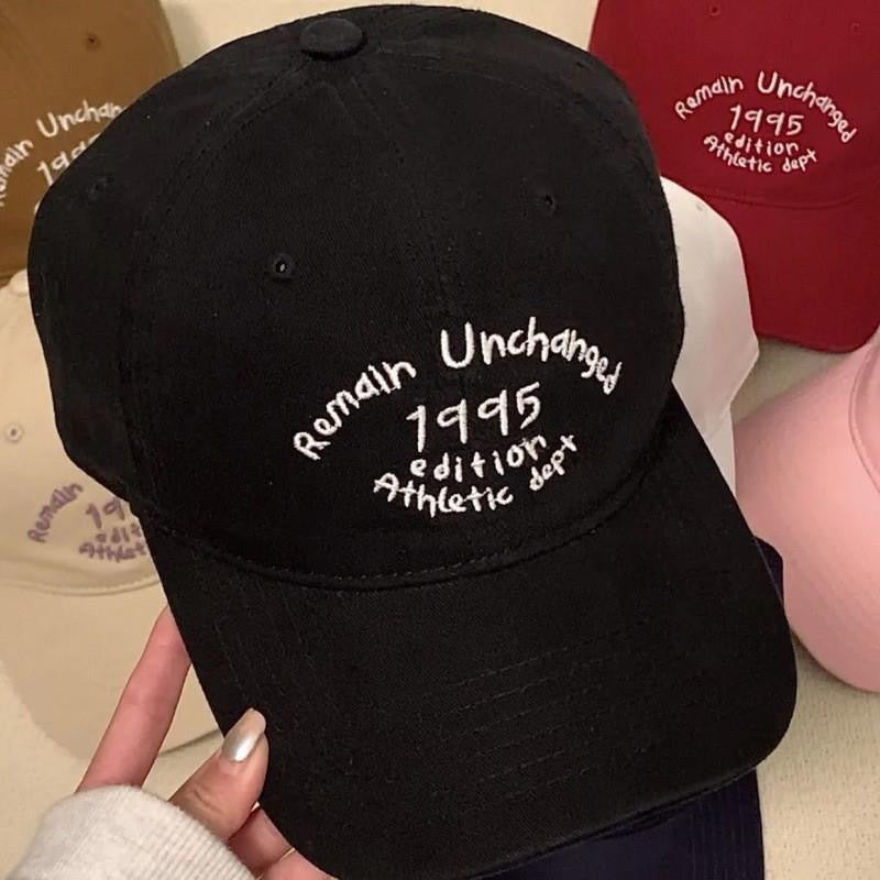 Wholesale Wide brim embroidered baseball cap for women